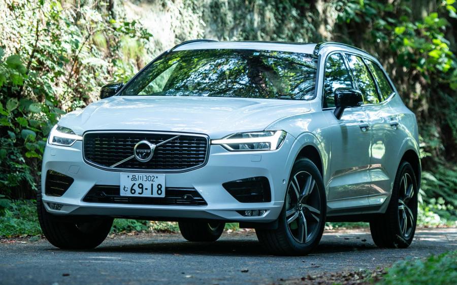 Volvo XC60 D4 R-Design (JP) '2017